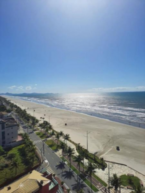 Apartamento frente para o mar 6 pessoas com estacionamento